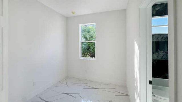 27 W 8TH STREET, Apopka, FL 32703