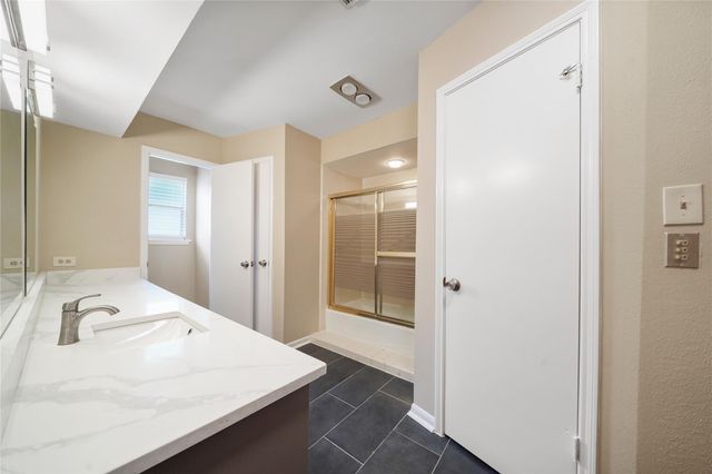 12719 Ashford Chase Drive, Houston, TX 77082