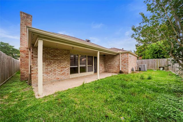12719 Ashford Chase Drive, Houston, TX 77082