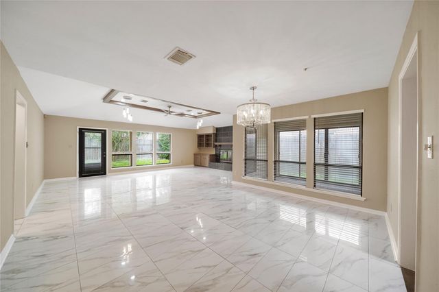 12719 Ashford Chase Drive, Houston, TX 77082