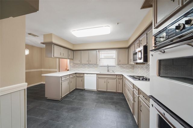 12719 Ashford Chase Drive, Houston, TX 77082