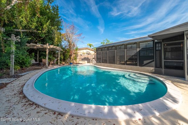 275 Bahama Drive, Merritt Island, FL 32952