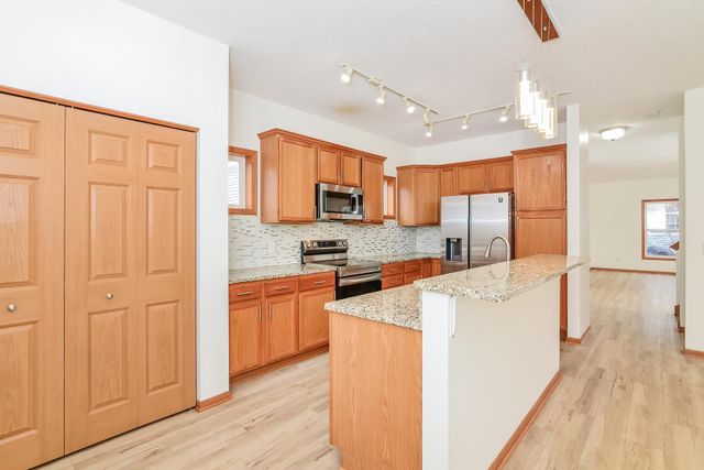 1304 50th Avenue N, Minneapolis, MN 55430