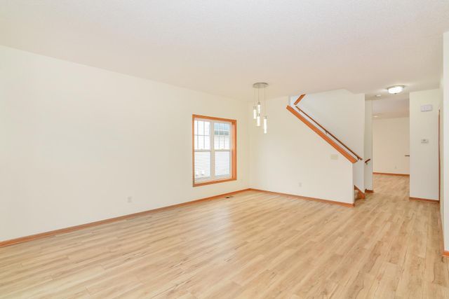 1304 50th Avenue N, Minneapolis, MN 55430