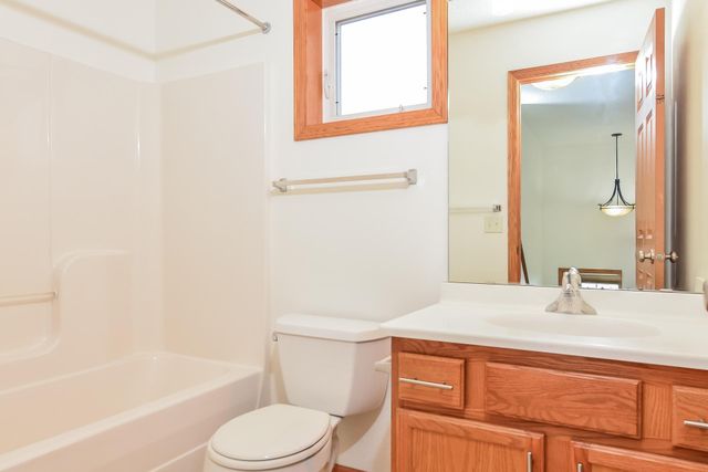 1304 50th Avenue N, Minneapolis, MN 55430