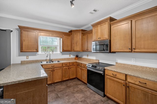 195 Wilkins Road, Midway, GA 31320