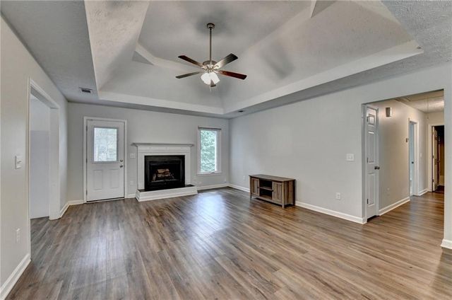 2300 Huntington Drive, Loganville, GA 30052