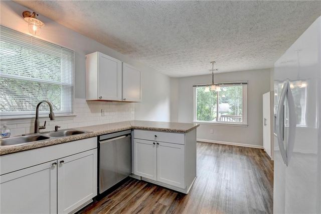 2300 Huntington Drive, Loganville, GA 30052