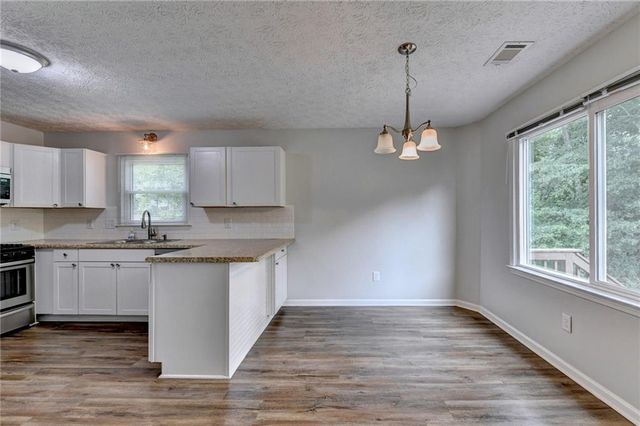 2300 Huntington Drive, Loganville, GA 30052