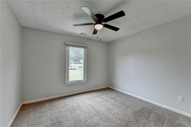 2300 Huntington Drive, Loganville, GA 30052