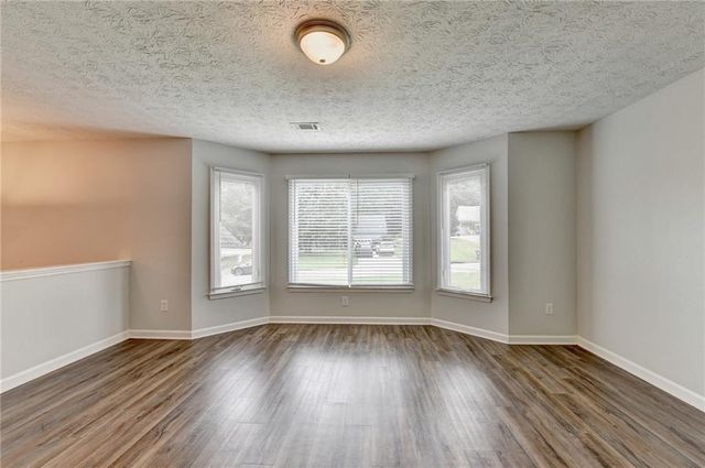 2300 Huntington Drive, Loganville, GA 30052