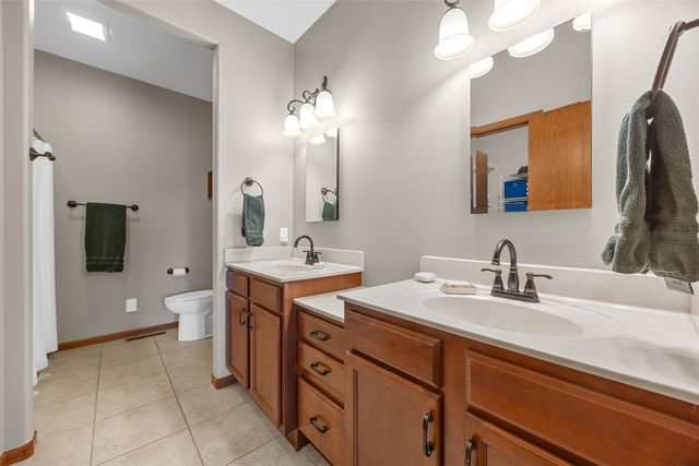 230 Windflower Lane, Solon, IA 52233