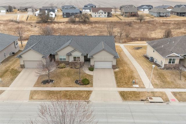 230 Windflower Lane, Solon, IA 52233