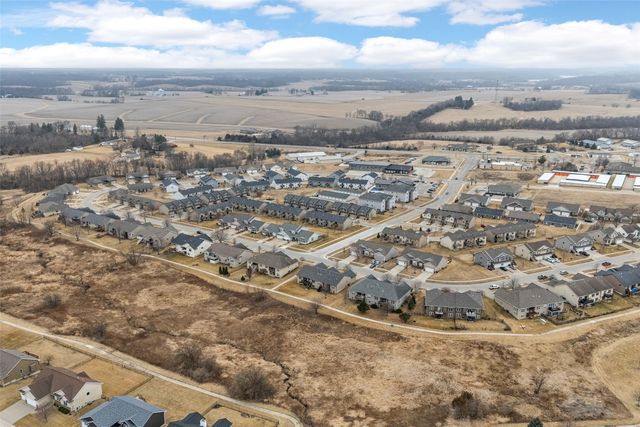 230 Windflower Lane, Solon, IA 52233