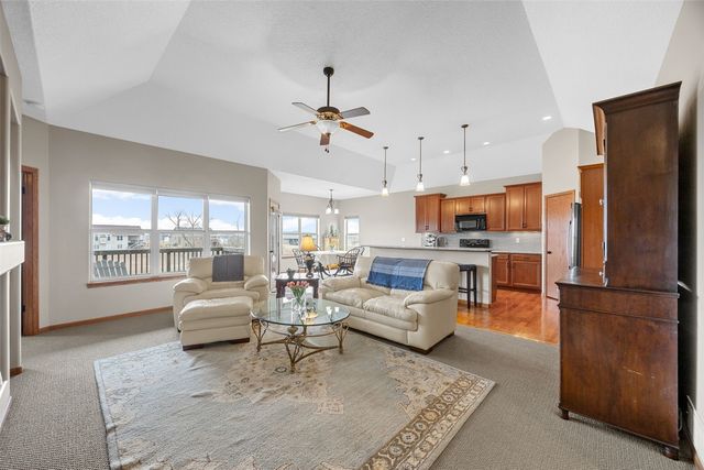 230 Windflower Lane, Solon, IA 52233