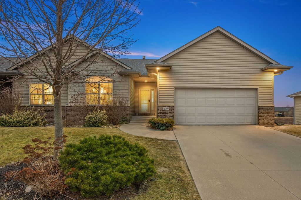 230 Windflower Lane, Solon, IA 52233