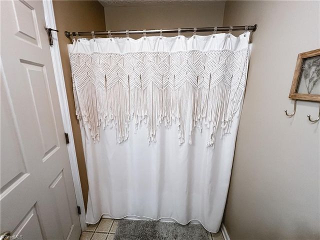 146 S Bridgewater Road, Mount Airy, NC 27030