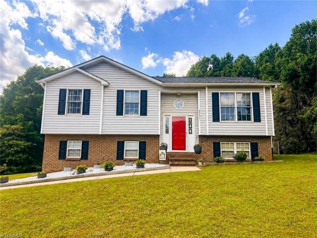 146 S Bridgewater Road, Mount Airy, NC 27030