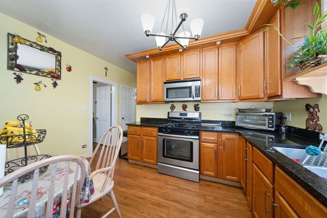 6130 S Washtenaw Avenue, Chicago, IL 60629