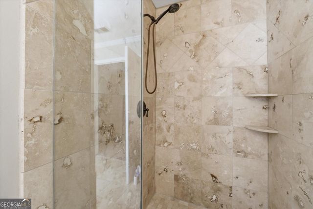 1033 Wash Lee Drive SW, Lilburn, GA 30047