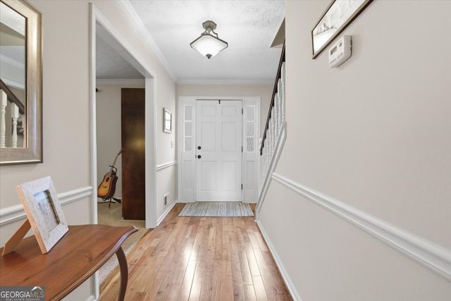 1033 Wash Lee Drive SW, Lilburn, GA 30047