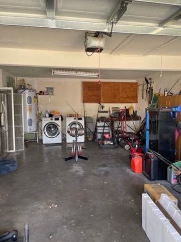 3933 Dunbrook Dr, Corpus Christi, TX 78415