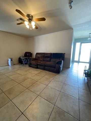 3933 Dunbrook Dr, Corpus Christi, TX 78415