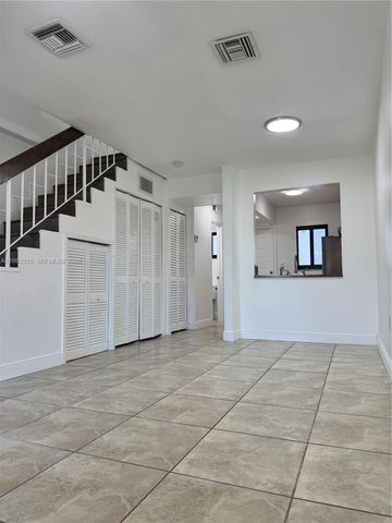 1001 SW 105th Ave 113, Miami, FL 33174