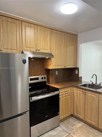 1001 SW 105th Ave 113, Miami, FL 33174