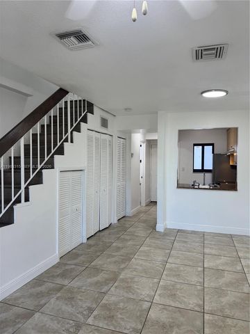 1001 SW 105th Ave 113, Miami, FL 33174