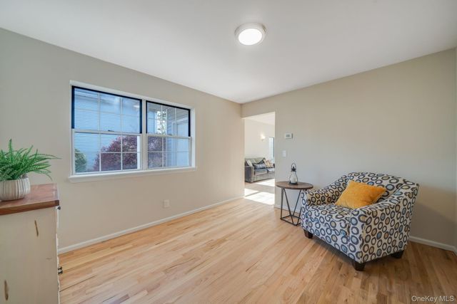 206 Dorado Court N, Middle Island, NY 11953