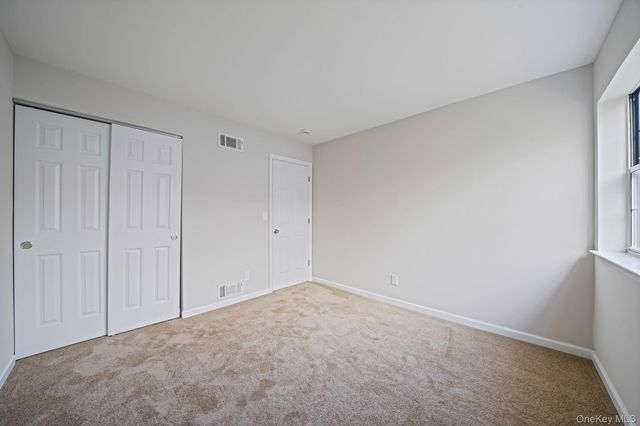 206 Dorado Court N, Middle Island, NY 11953