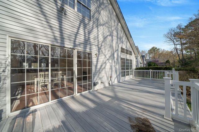 206 Dorado Court N, Middle Island, NY 11953