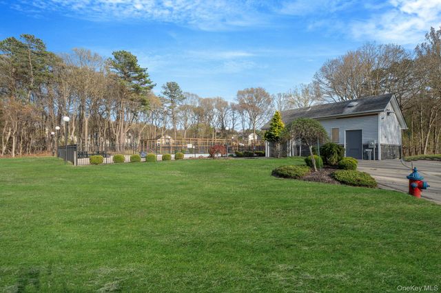 206 Dorado Court N, Middle Island, NY 11953