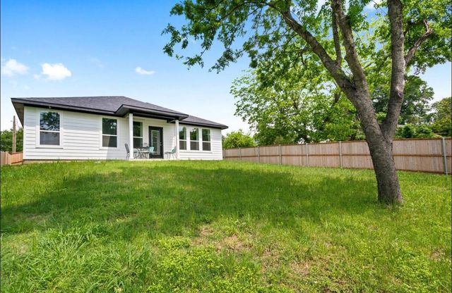 519 High Street, Dallas, TX 75203