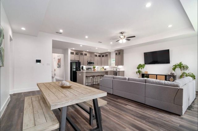 519 High Street, Dallas, TX 75203