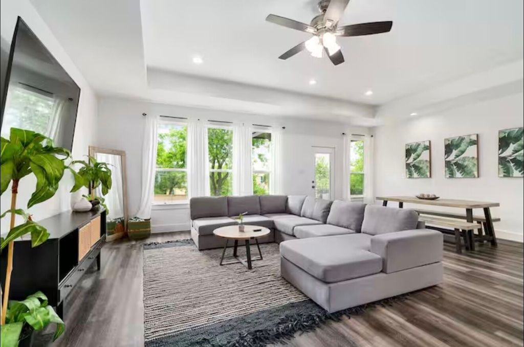 519 High Street, Dallas, TX 75203