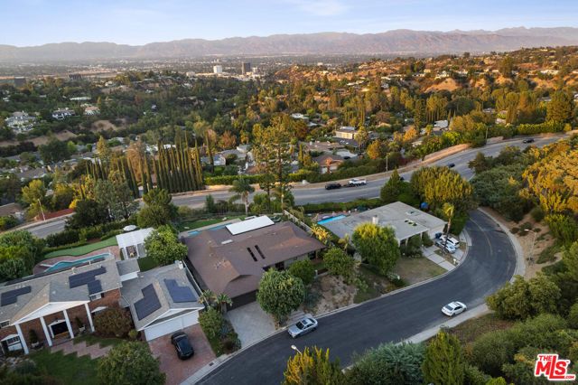 3235 Steven Drive, Encino (los Angeles), CA 91436