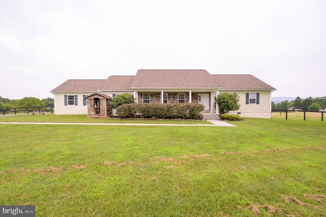 88 WINDSOR DR, Charles Town, WV 25414