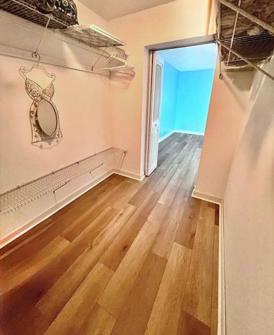 7320 Lake Cir Drive 204, Margate, FL 33063