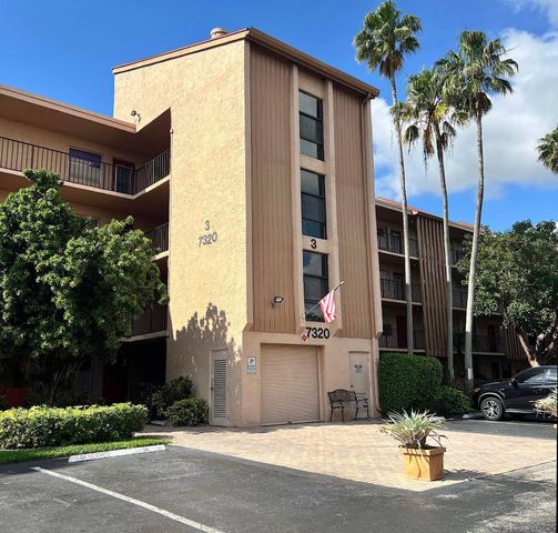 7320 Lake Cir Drive 204, Margate, FL 33063