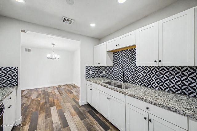 105 N LOS ROBLES Drive, Goodyear, AZ 85338