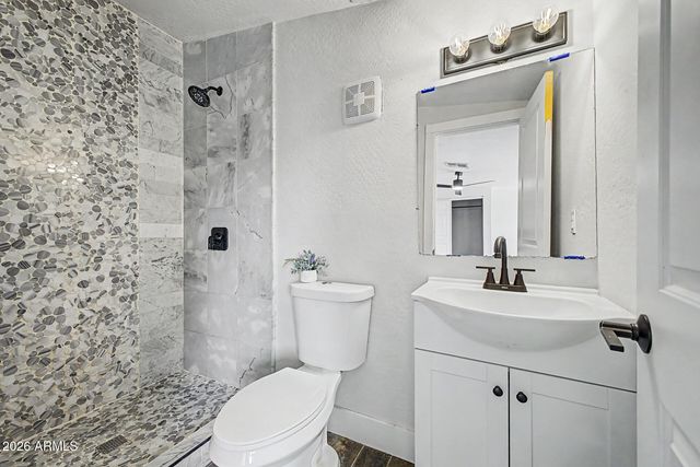 105 N LOS ROBLES Drive, Goodyear, AZ 85338