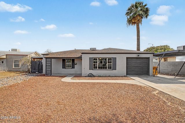 105 N LOS ROBLES Drive, Goodyear, AZ 85338
