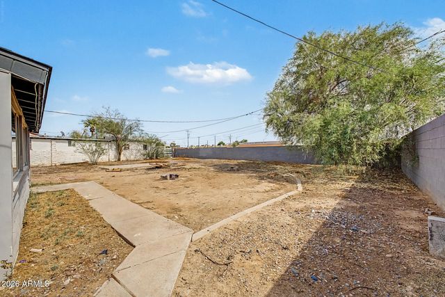 105 N LOS ROBLES Drive, Goodyear, AZ 85338