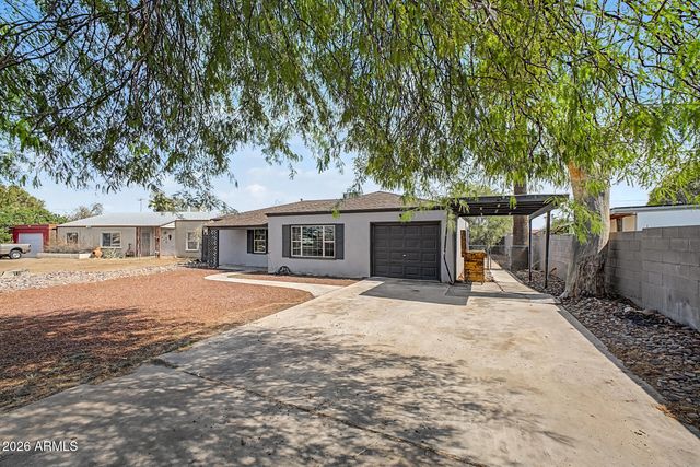 105 N LOS ROBLES Drive, Goodyear, AZ 85338