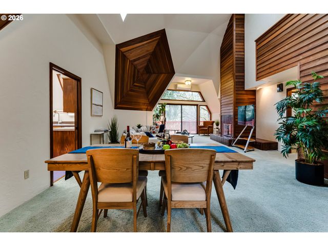 3087 WHITBECK Blvd, Eugene, OR 97405