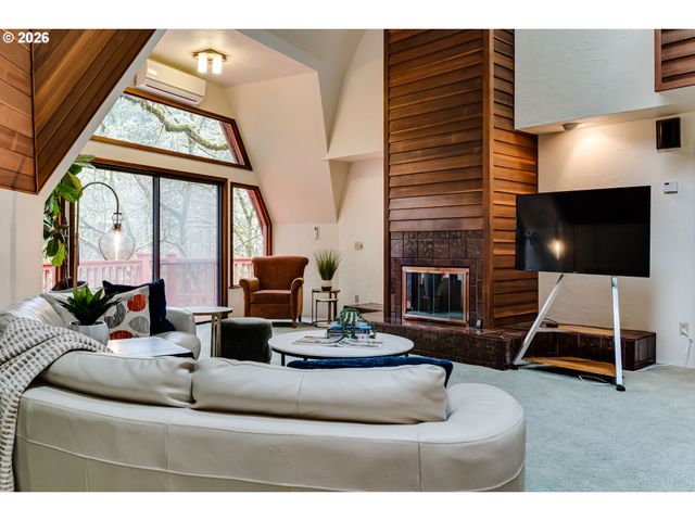 3087 WHITBECK Blvd, Eugene, OR 97405