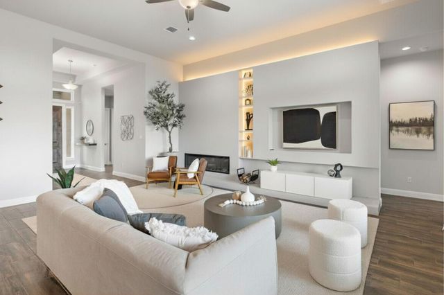 1065 Creeks Edge VW, Leander, TX 78641