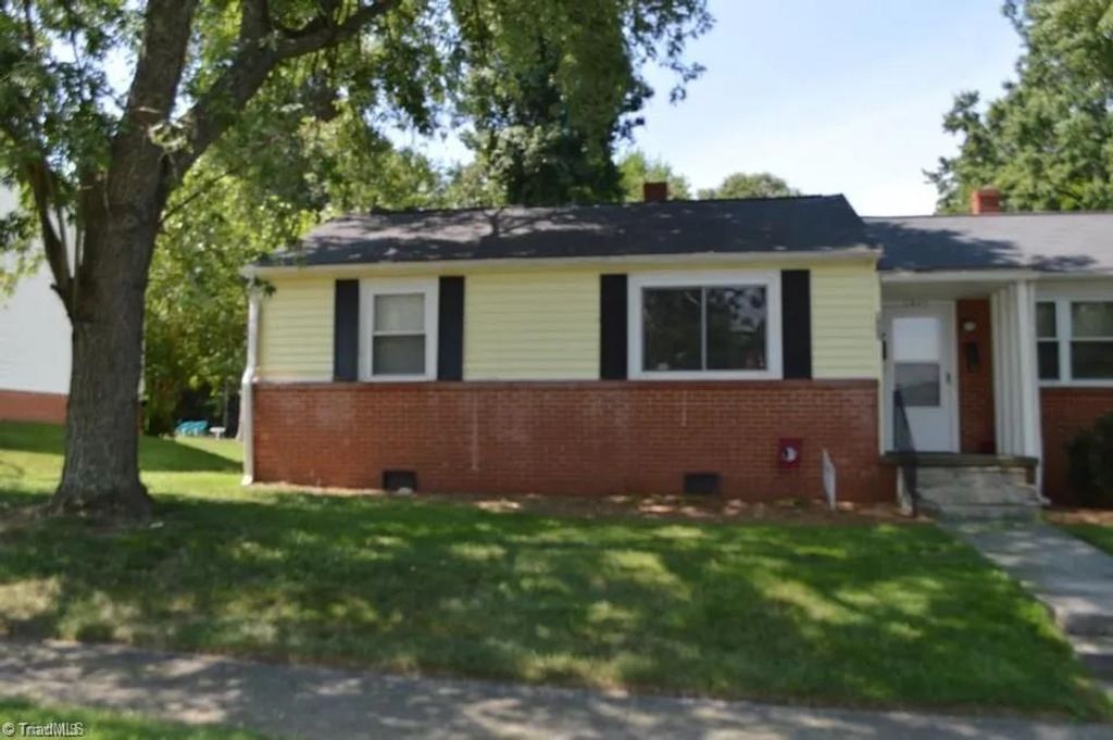 1805 Villa Drive, Greensboro, NC 27403